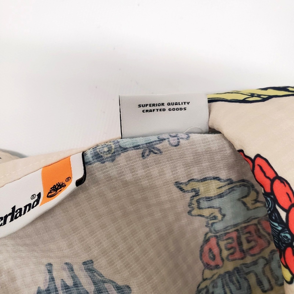 Timberland Short Sleeve Graphic Resort Shirt Nature size XL - Picture 12 of 13